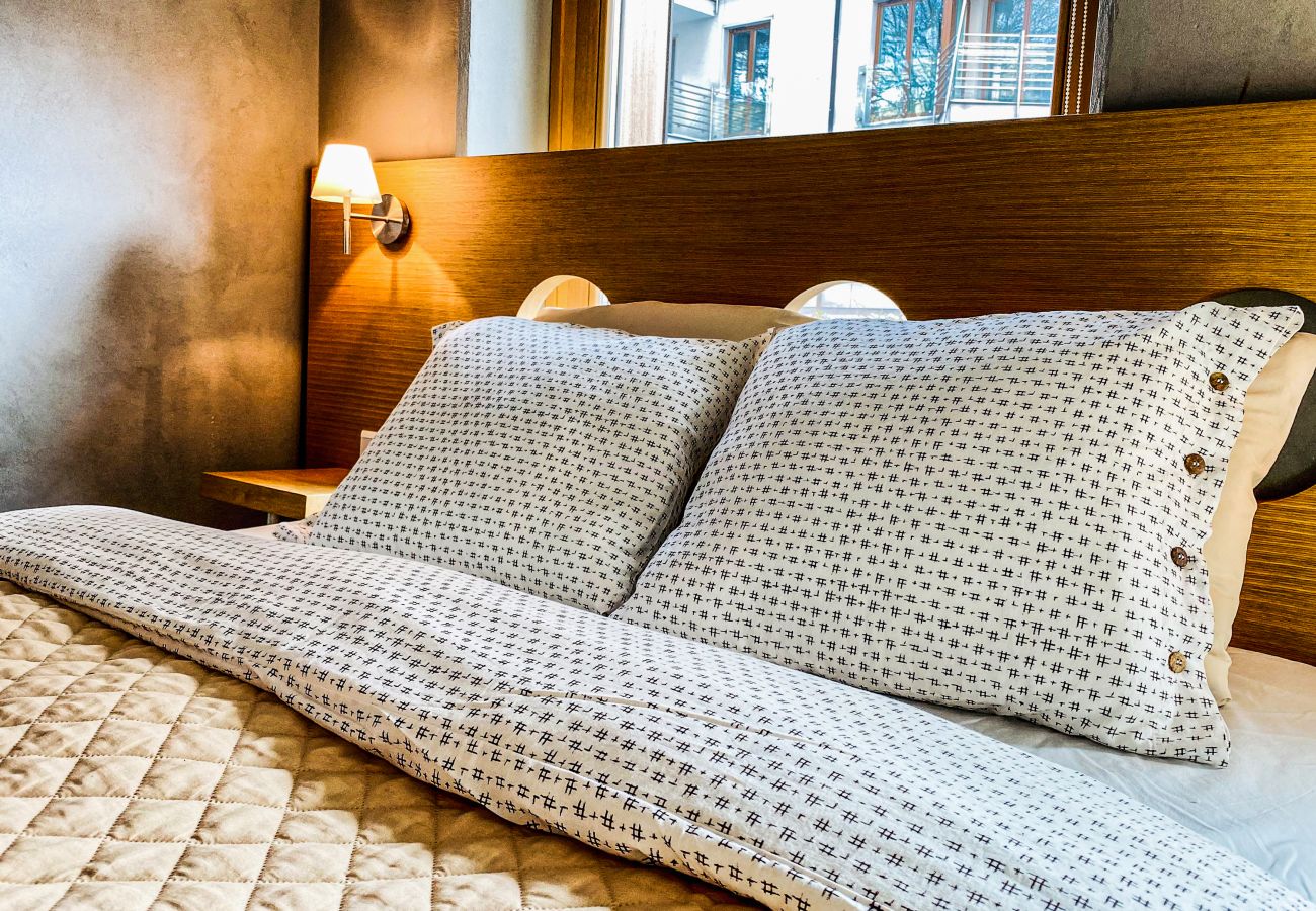 Studio in Kraków - Beautiful Apartment with Patio & A/C, Old Town I, Zwierzyniecka