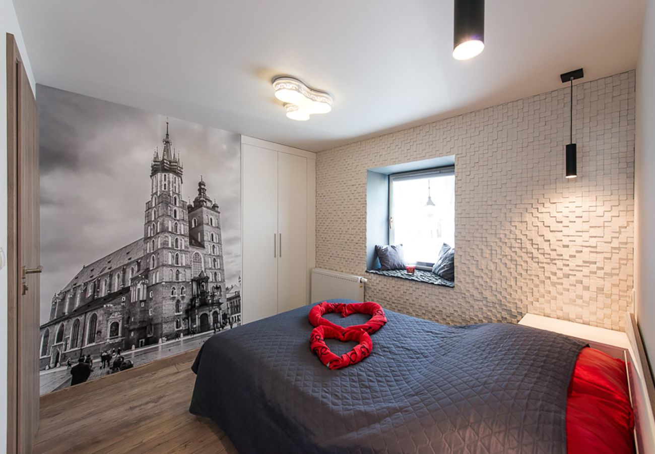 Ferienwohnung in Kraków - Cozy and Large 62 m2 Apartment with A/C, Old Town, Miodowa