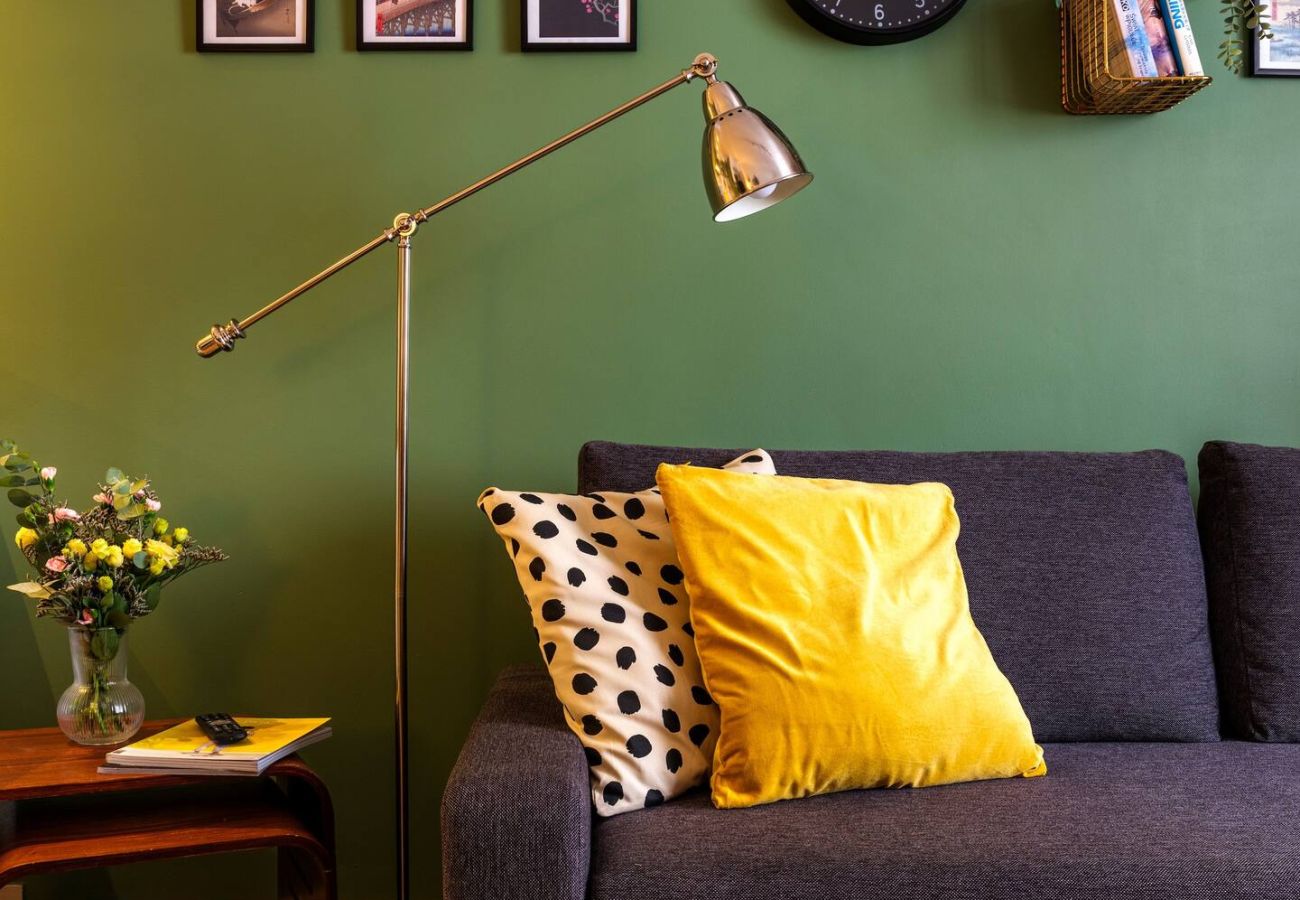 Ferienwohnung in Kraków - Quiet and well decorated apartment, city heart, Świętokrzyska