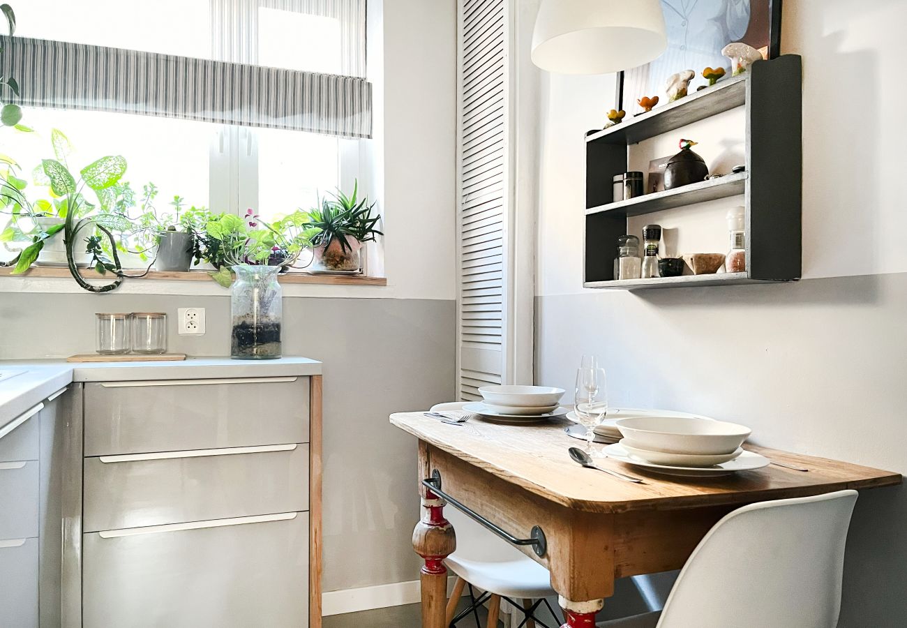 Ferienwohnung in Kraków - Large Apartment 74m2 for 6 guests with 3 bedrooms, Dunin-Wąsowicza