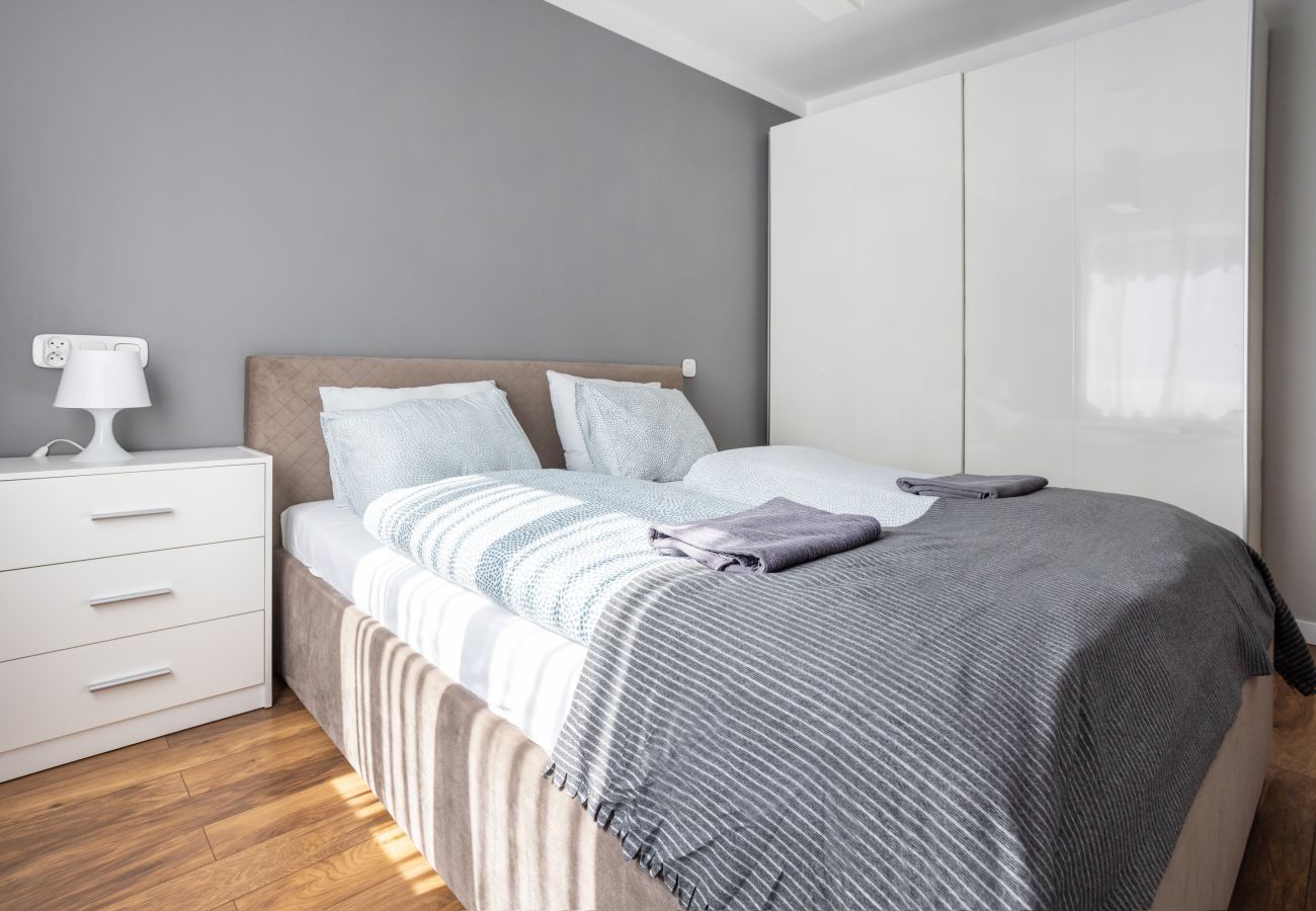 Ferienwohnung in Kraków - Beautiful Apartment Avia with balcony in Cracow
