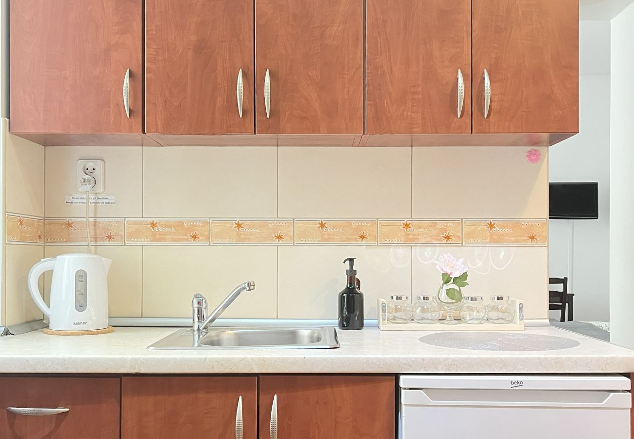 Ferienwohnung in Kraków - Smart Studio for 3 guests 8 min to Main Square, Zyblikiewicza