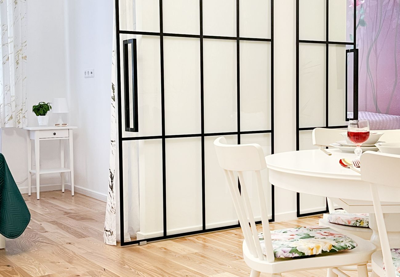 Ferienwohnung in Kraków - Premium & Quiet Apartment next to Main Square, Koletek