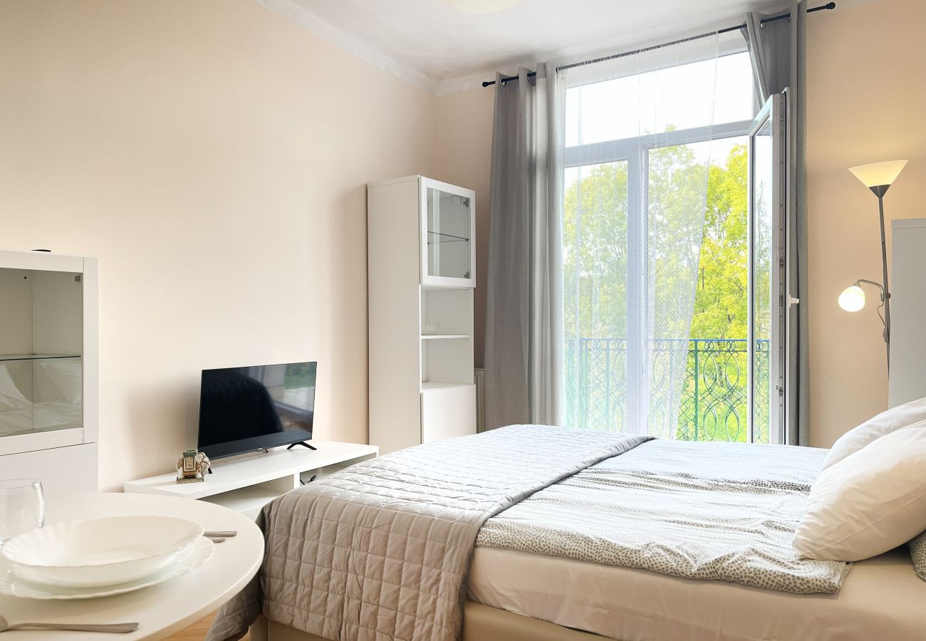 Ferienwohnung in Kraków - Cozy Two Bedrooms Apartment in Cracow City, Centrum B