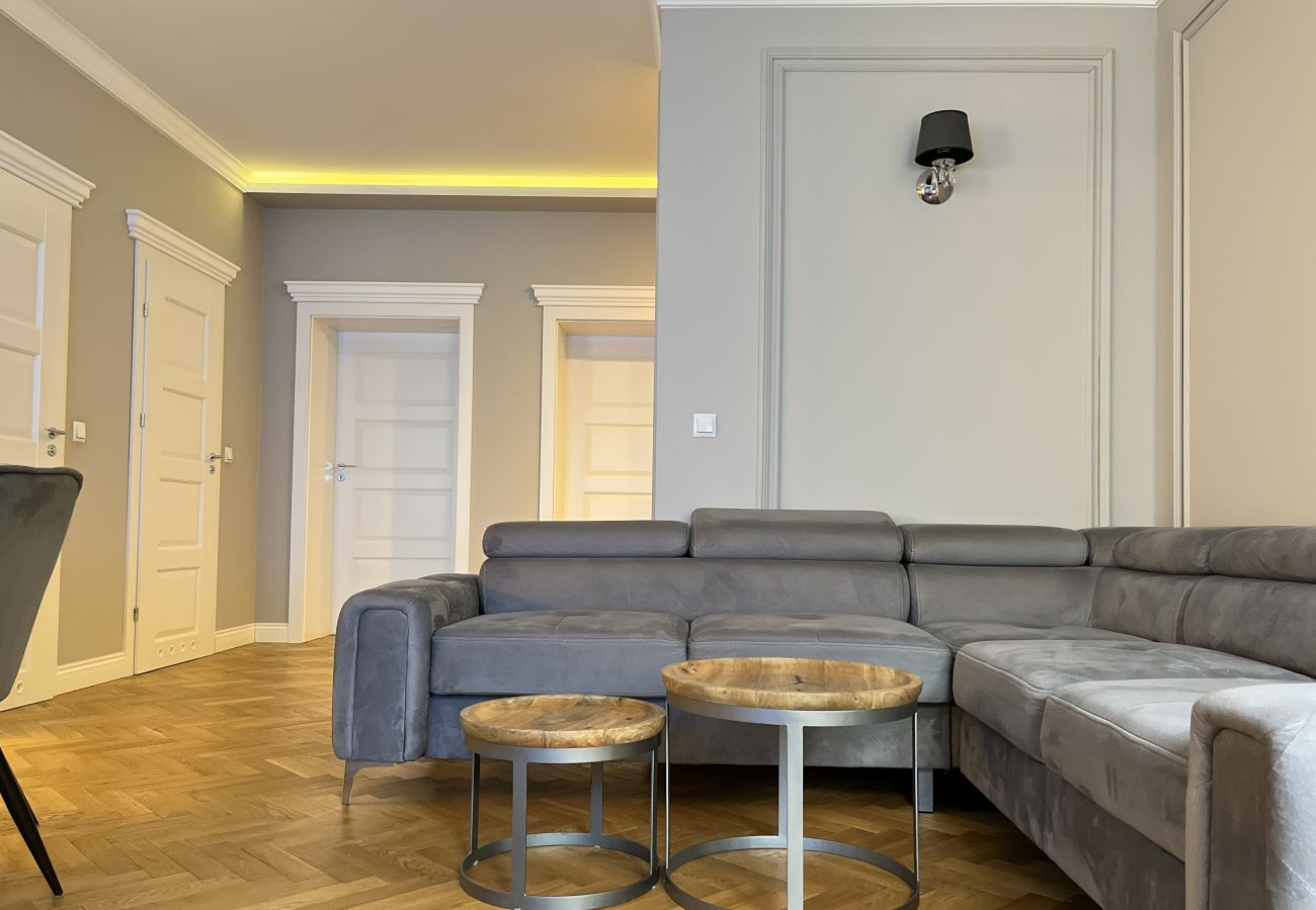 Ferienwohnung in Kraków - 3-room Premium Apartment for 6 guests city center, Beliny Prażmowskiego