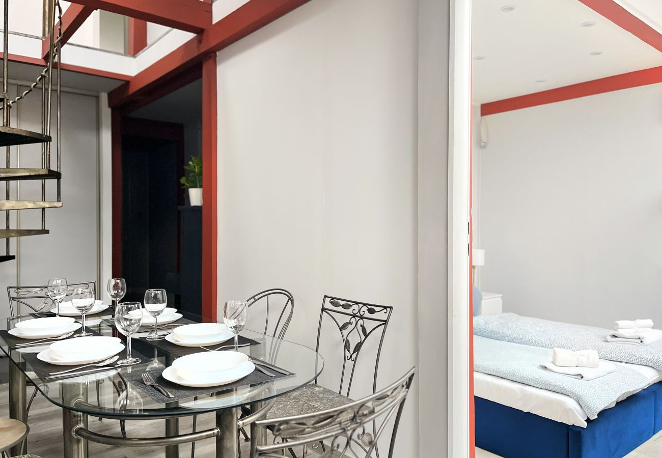 Ferienwohnung in Kraków - Spacious Apartment for 12 guest in Cracow Old Town, Sarego