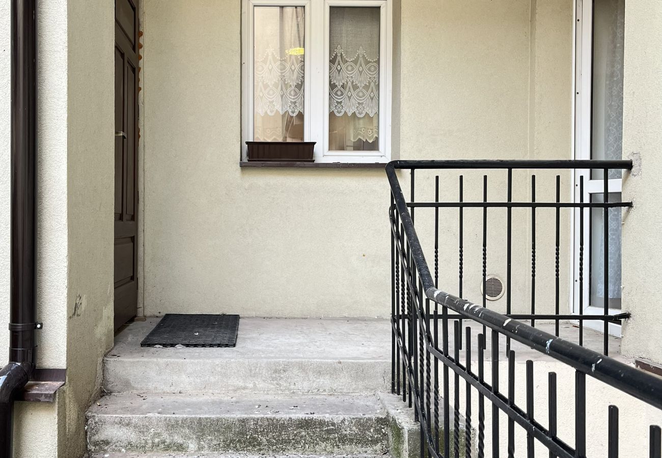 Studio in Kraków - Apartment for 4 guests in historic Cracow Podgórze, Zamoyskiego 