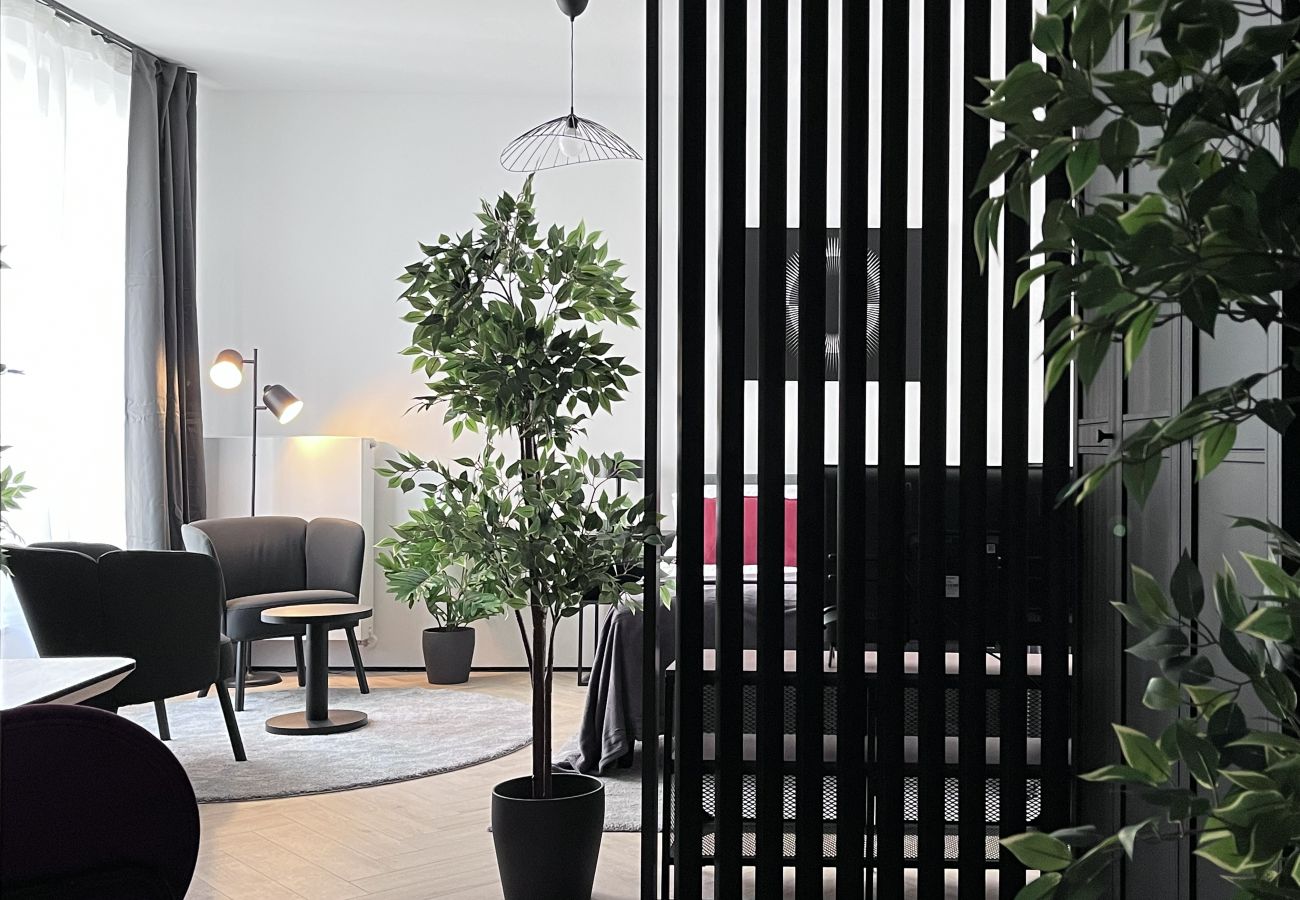 Studio in Kraków - Premium Studio with A/C, Cracow city center, Dąbrowskiego