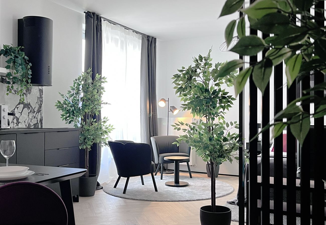 Studio in Kraków - Premium Studio with A/C, Cracow city center, Dąbrowskiego