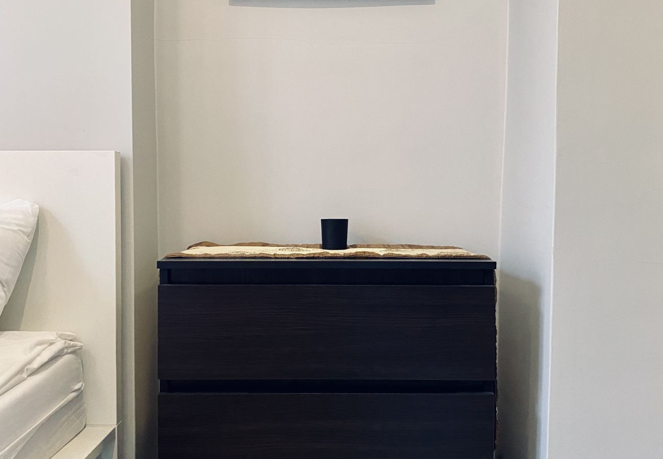 Studio in Kraków - Apartment next to charming Vistula Boulevards, Pekin