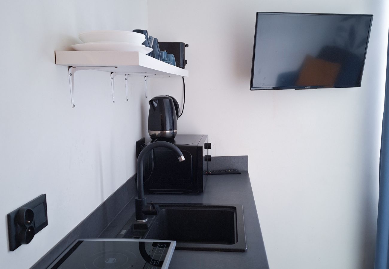 Studio in Kraków - Apartment in the city heart of Cracow for couple 4, Krowoderska