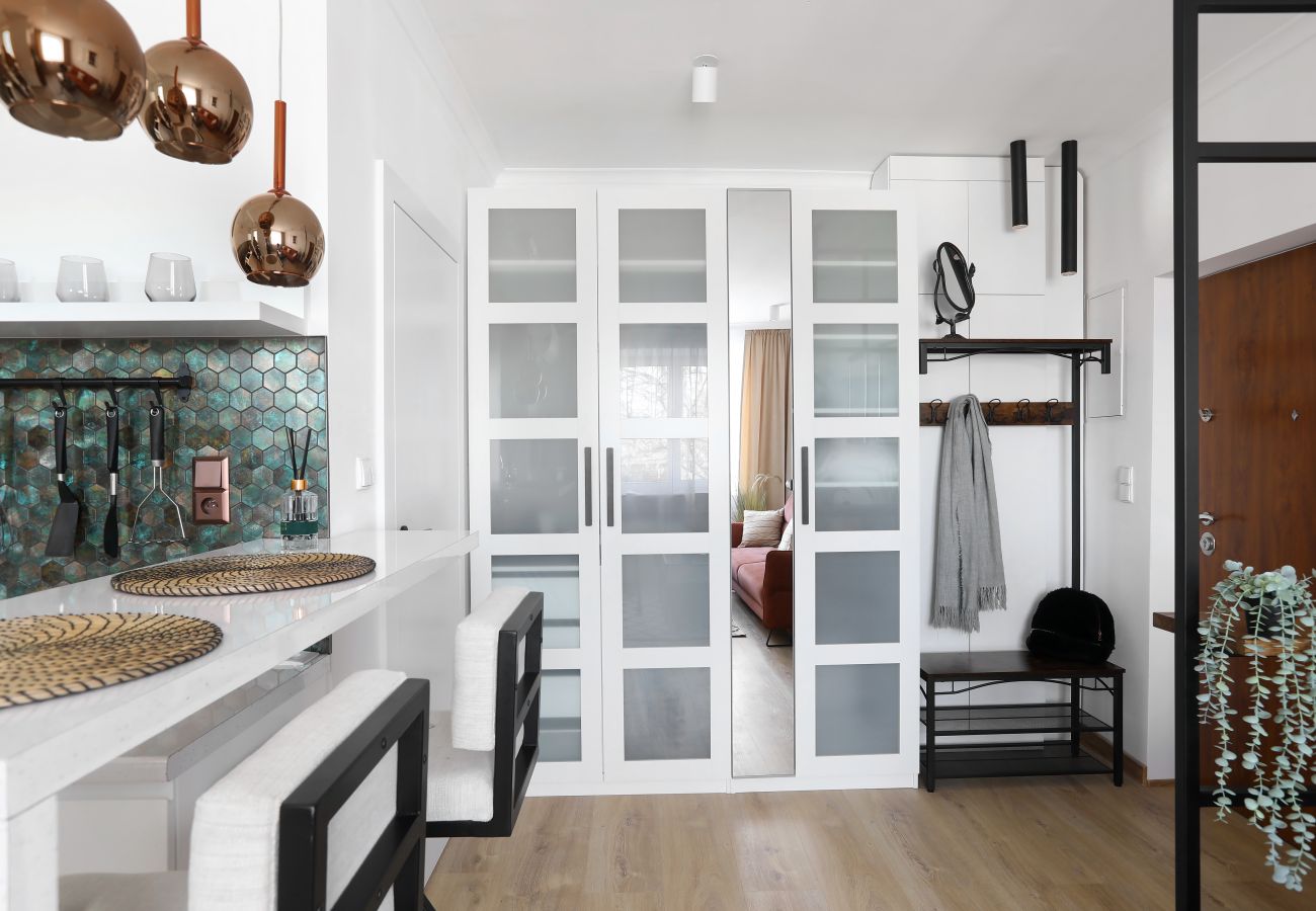 Studio in Kraków - Cozy studio with A/C for couples, Jewish District Old Town, Wiślisko 
