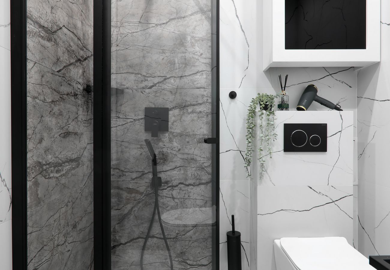 Studio in Kraków - Cozy studio with A/C for couples, Jewish District Old Town, Wiślisko 