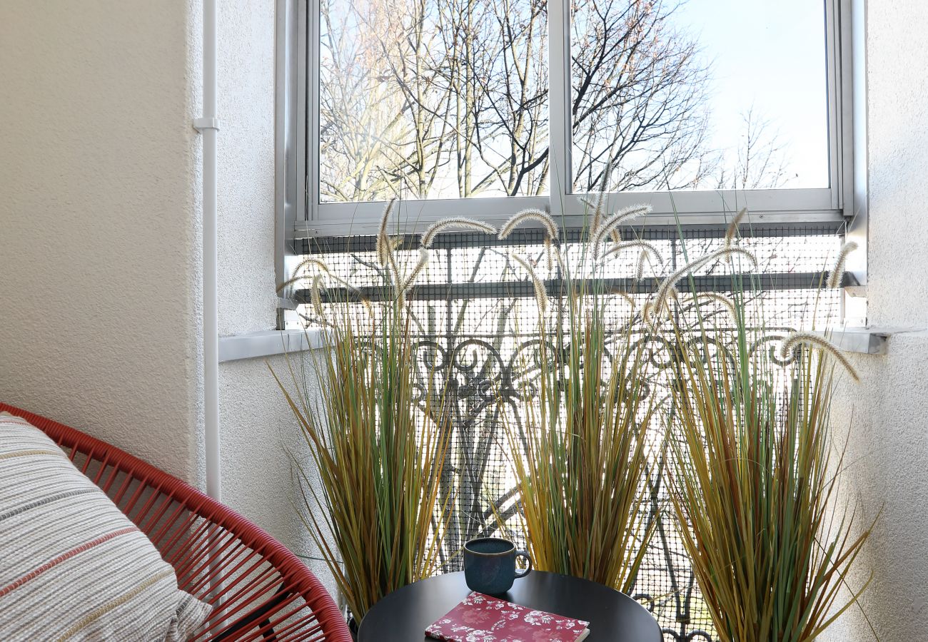 Studio in Kraków - Cozy studio with A/C for couples, Jewish District Old Town, Wiślisko 