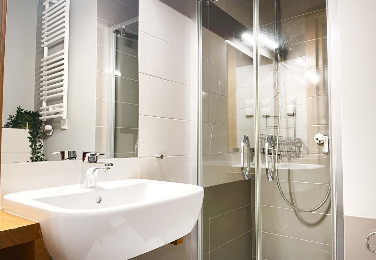 Apartment in Kraków - Welcoming Apartment with bedroom, Świętego Jana