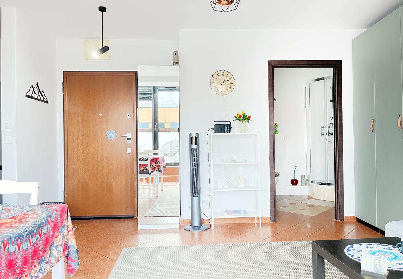 Studio in Kraków - Apartment with bedroom next to main station, Szlak