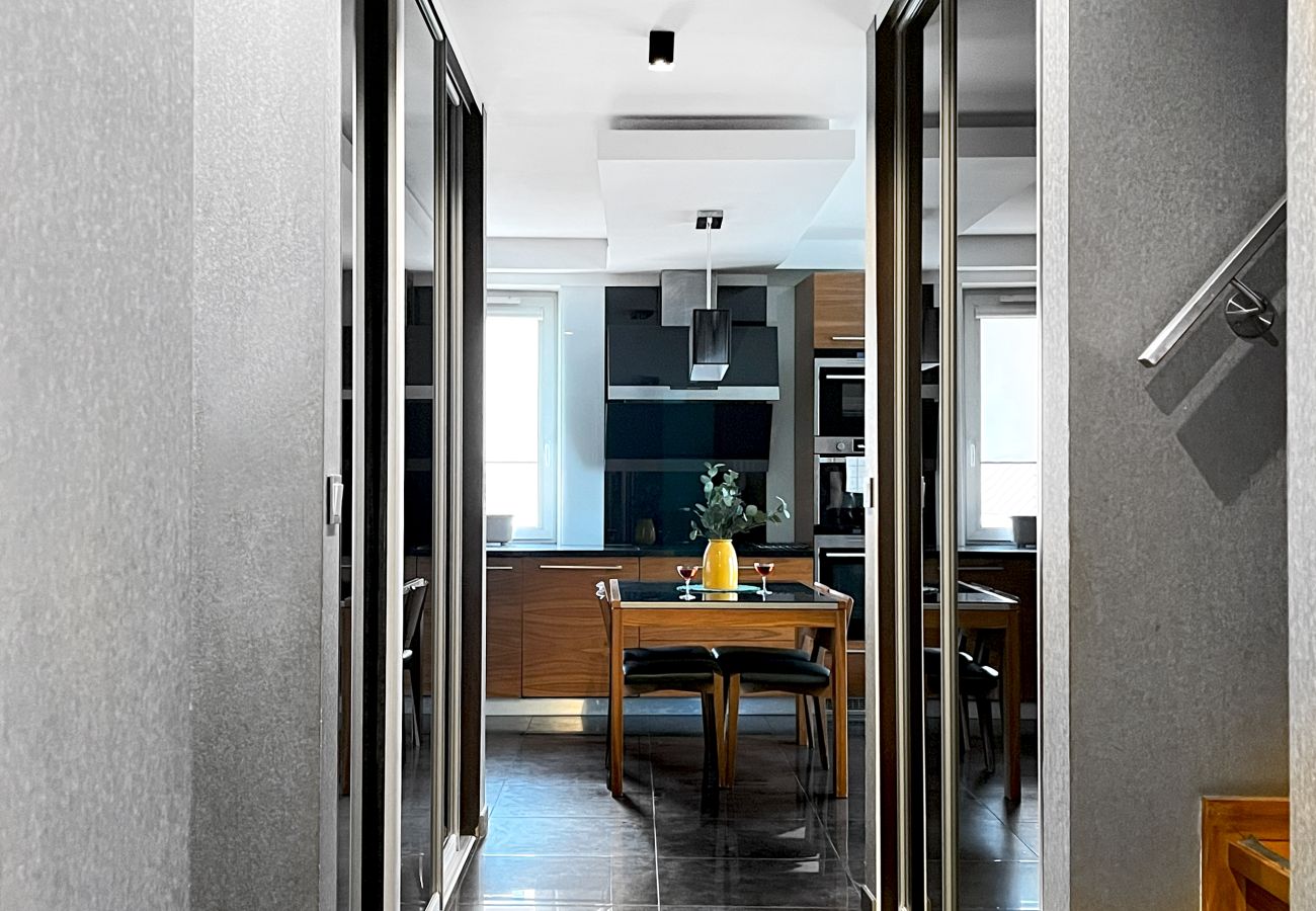 Apartment in Kraków - Apartment with A/C and parking , Zakrzówek Lake, Pychowicka