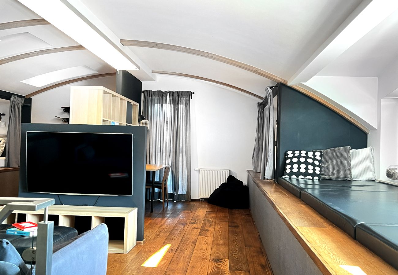 Apartment in Kraków - Apartment with A/C and parking , Zakrzówek Lake, Pychowicka