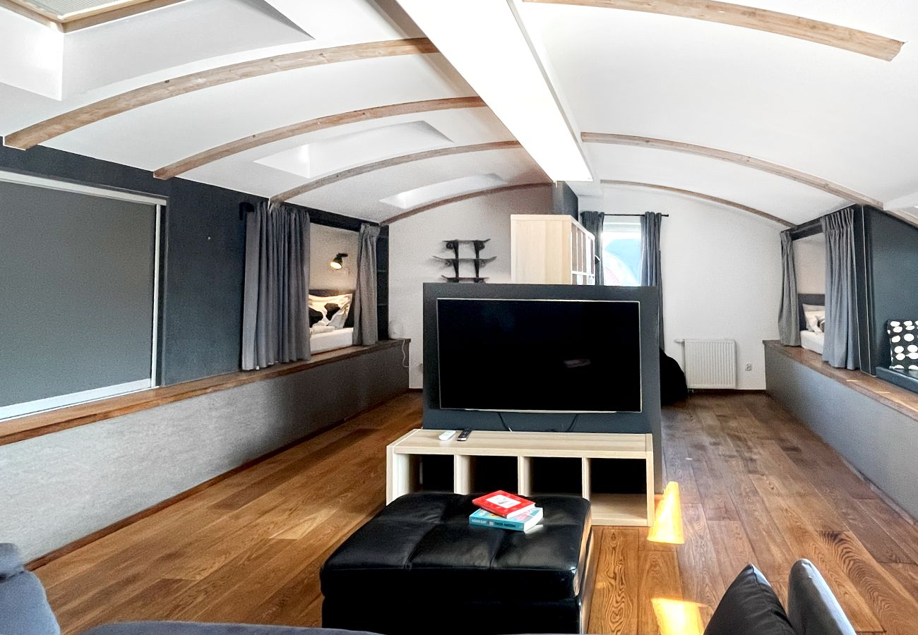 Apartment in Kraków - Apartment with A/C and parking , Zakrzówek Lake, Pychowicka