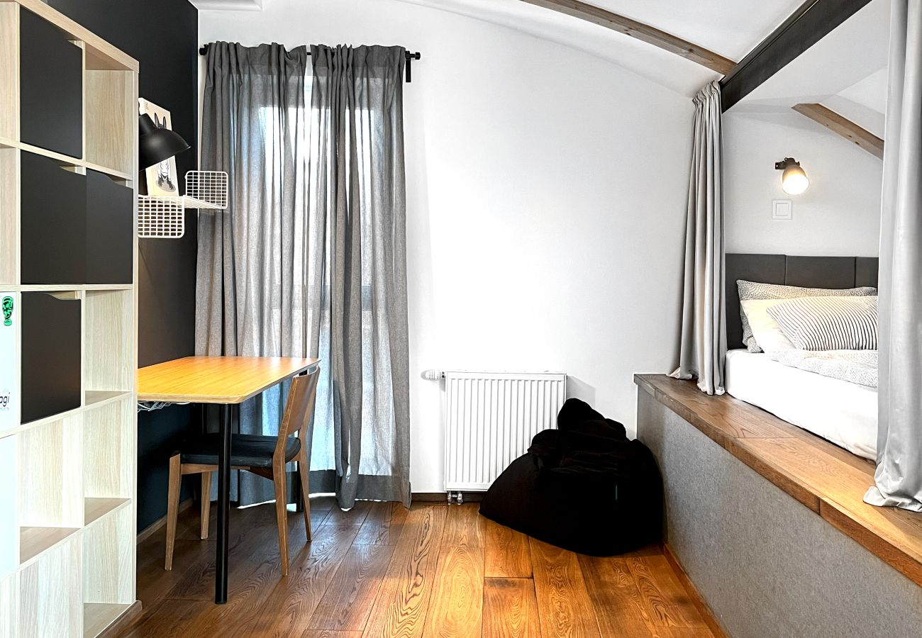 Apartment in Kraków - Apartment with A/C and parking , Zakrzówek Lake, Pychowicka