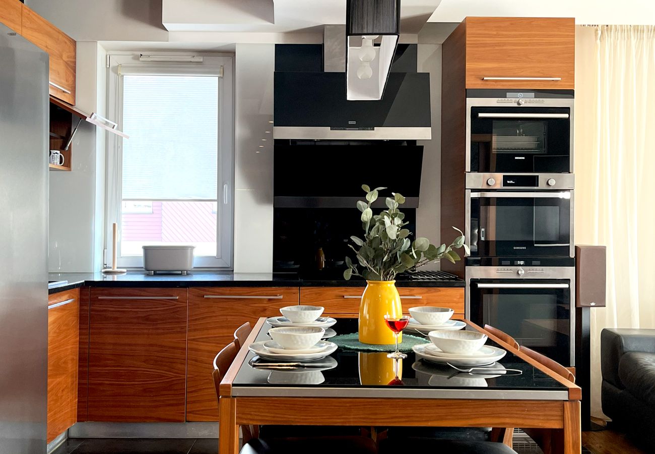 Apartment in Kraków - Apartment with A/C and parking , Zakrzówek Lake, Pychowicka