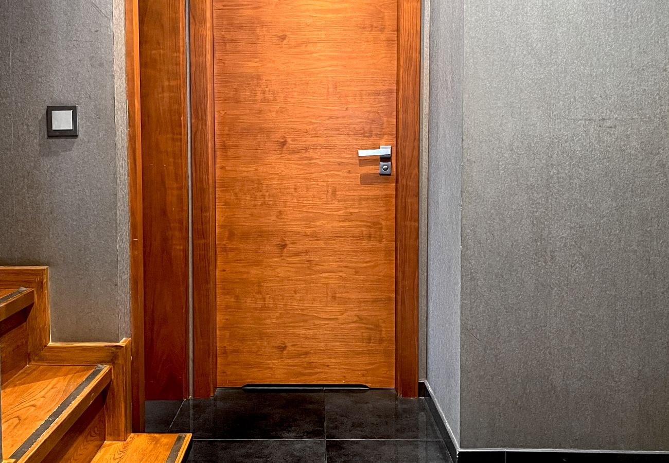 Apartment in Kraków - Apartment with A/C and parking , Zakrzówek Lake, Pychowicka
