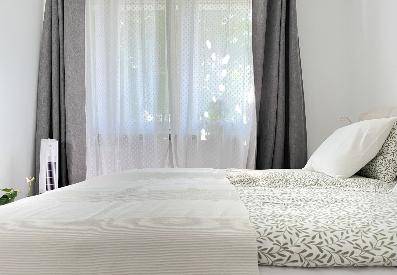 Apartment in Kraków - Cozy Apartment 10 minutes to Wawel Castle, Włóczków 6/38