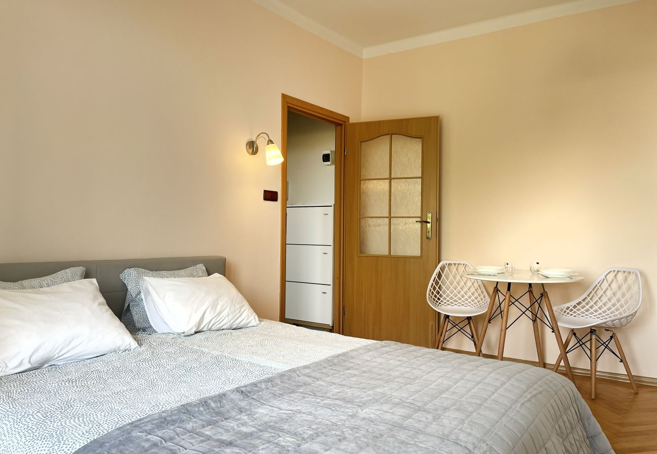 Apartment in Kraków - Cozy Two Bedrooms Apartment in Cracow City, Centrum B