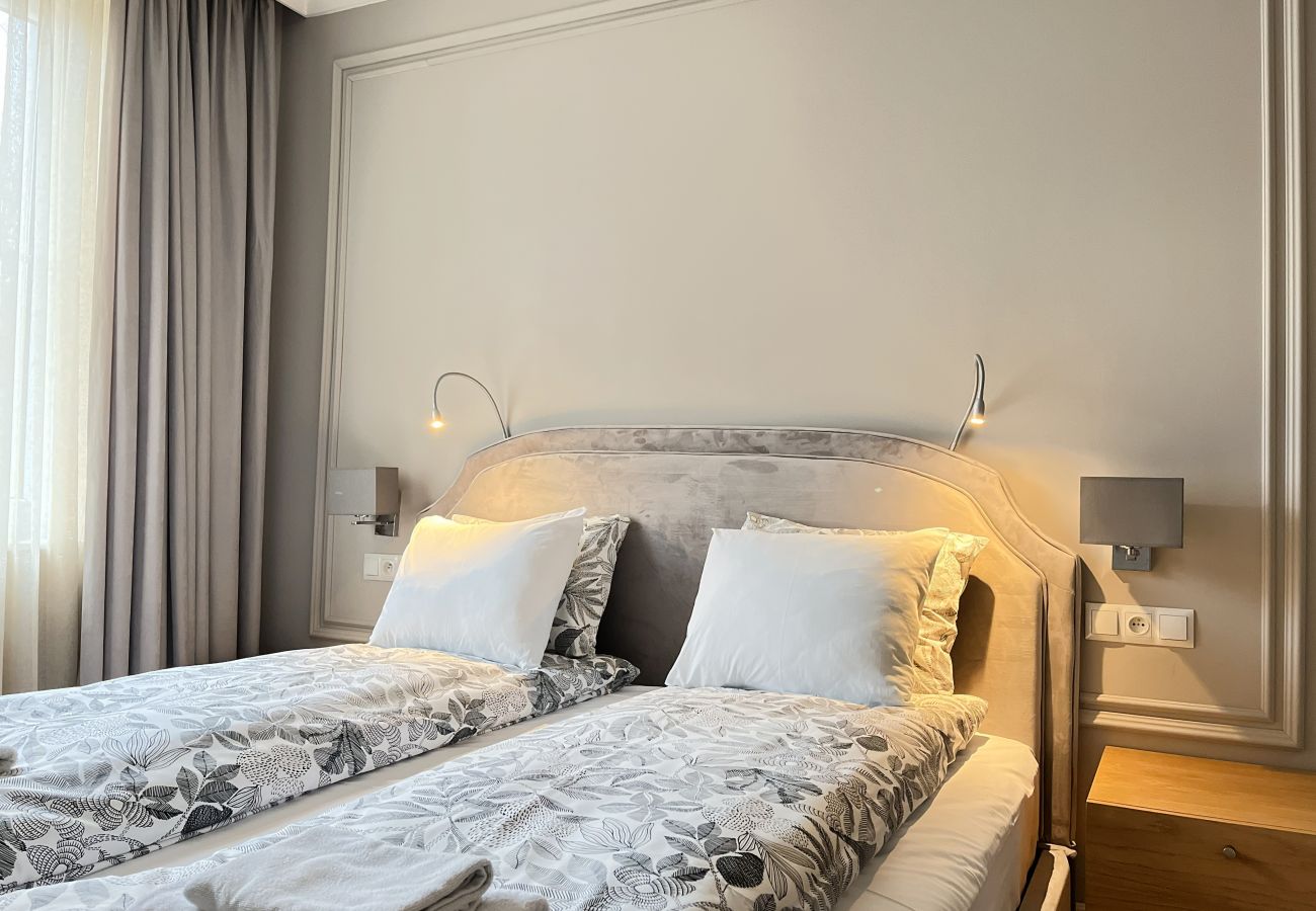 Apartment in Kraków - 3-room Premium Apartment for 6 guests city center, Beliny Prażmowskiego