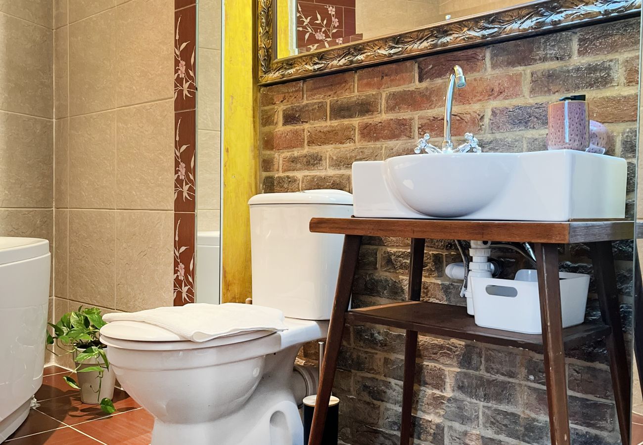 Studio in Kraków - Apartment for 4 guests in historic Cracow Podgórze, Zamoyskiego 