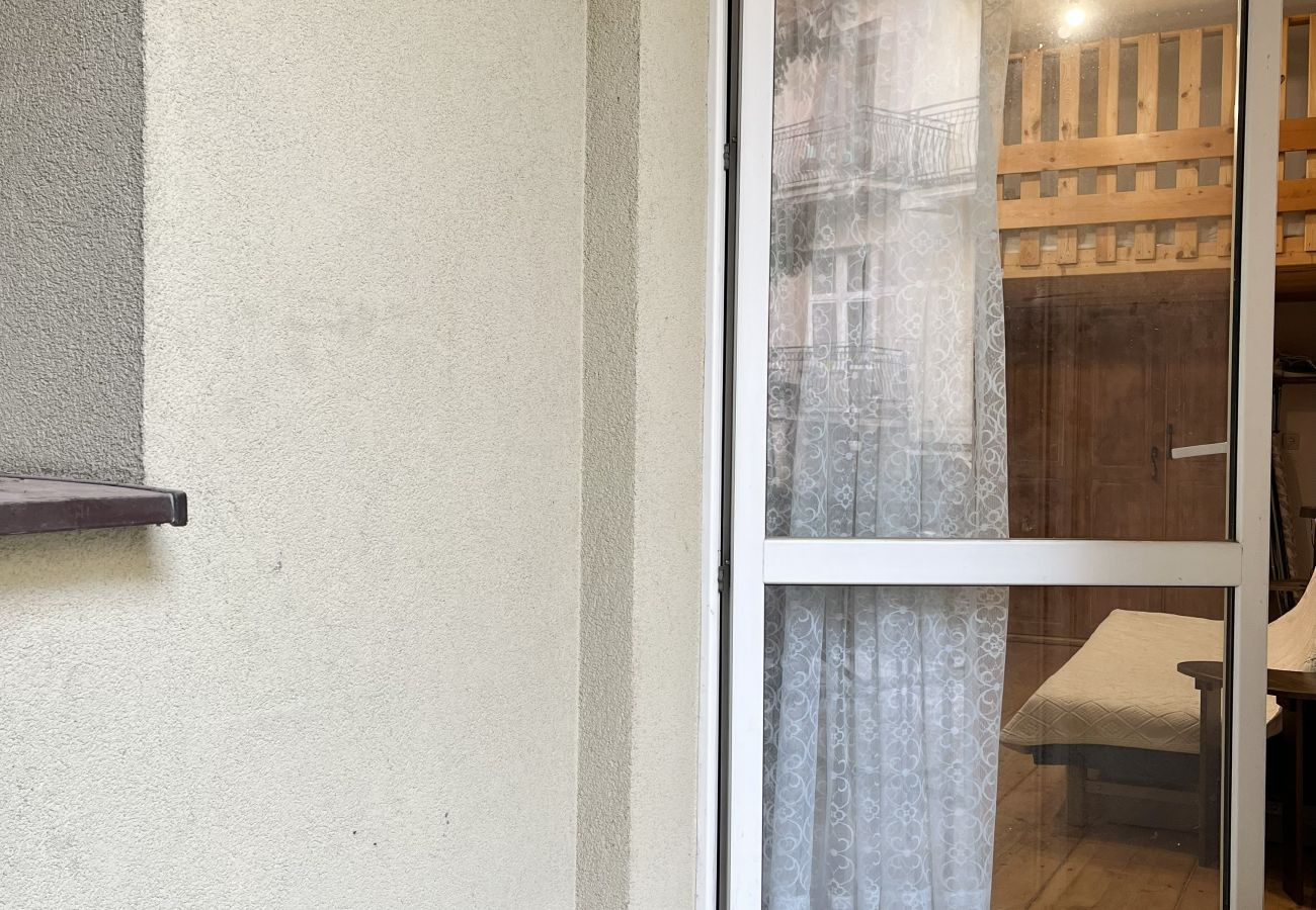 Studio in Kraków - Apartment for 4 guests in historic Cracow Podgórze, Zamoyskiego 