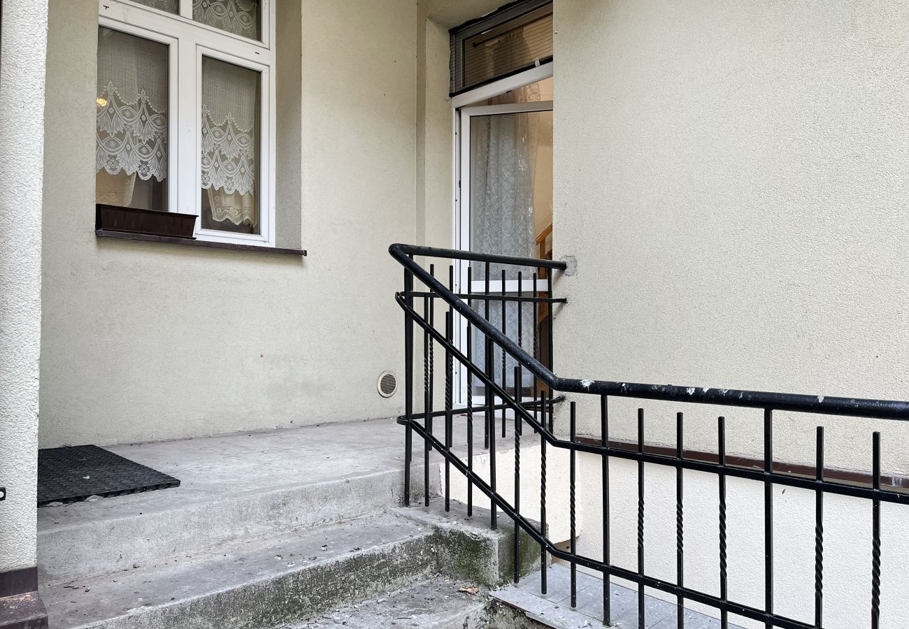 Studio in Kraków - Apartment for 4 guests in historic Cracow Podgórze, Zamoyskiego 