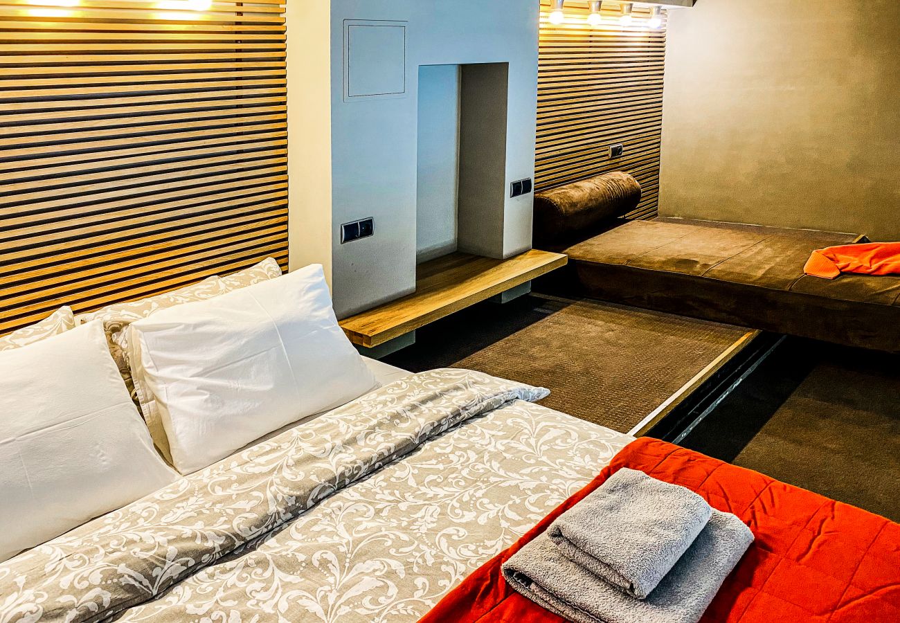 Studio w Kraków - Apartament z tarasem i klimatyzacją, centrum III, Zwierzyniecka