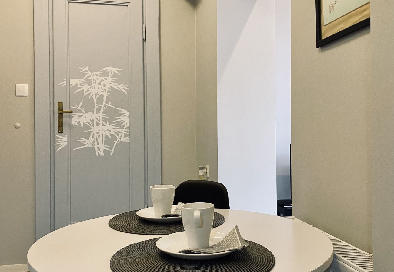 Studio w Kraków - Apartament obok pięknych Bulwarów Wiślanych, Pekin