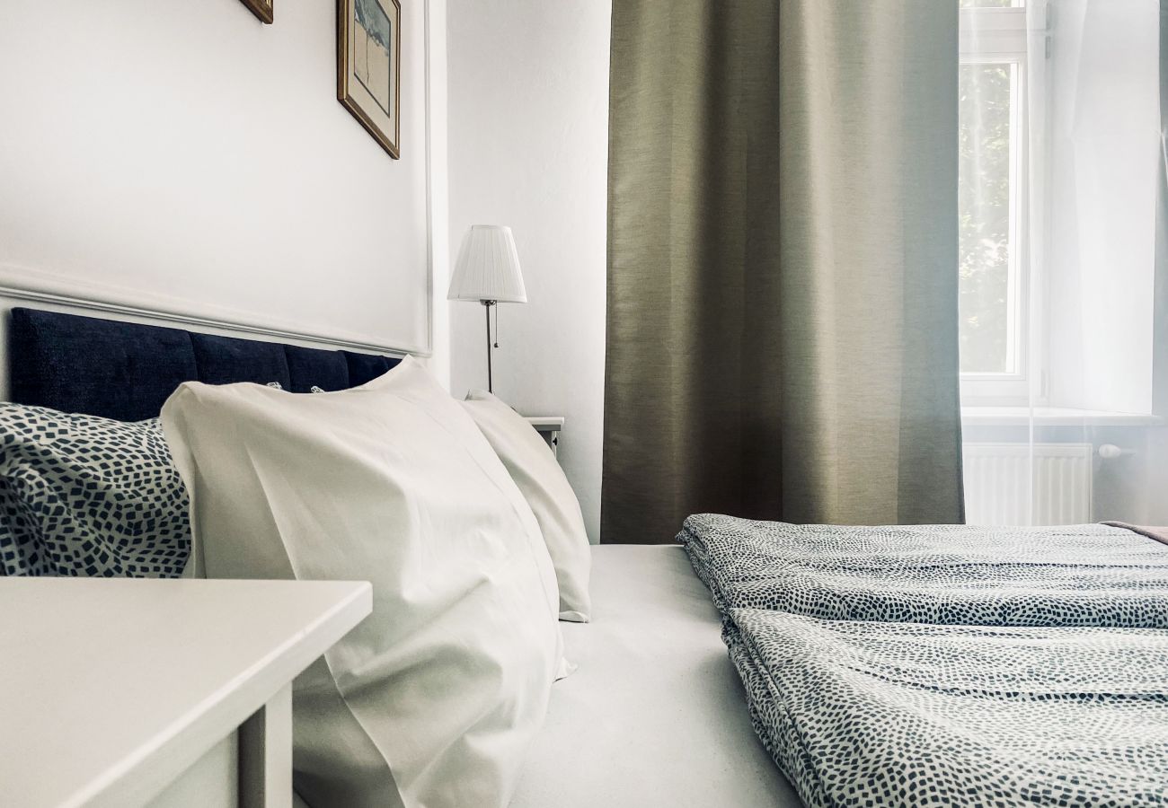 Apartament w Kraków - Apartament z dwoma sypialniami na Starym Mieście, Siemiradzkiego 