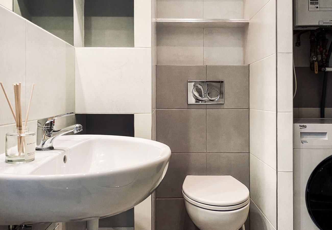 Apartament w Kraków - Apartament z dwoma sypialniami na Starym Mieście, Siemiradzkiego 