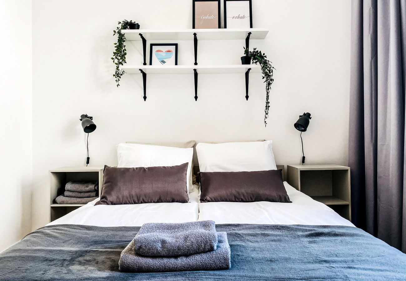 Apartament w Kraków - Duży Apartament 85 m2 dla 8 gości, Stare Miasto, Miodowa