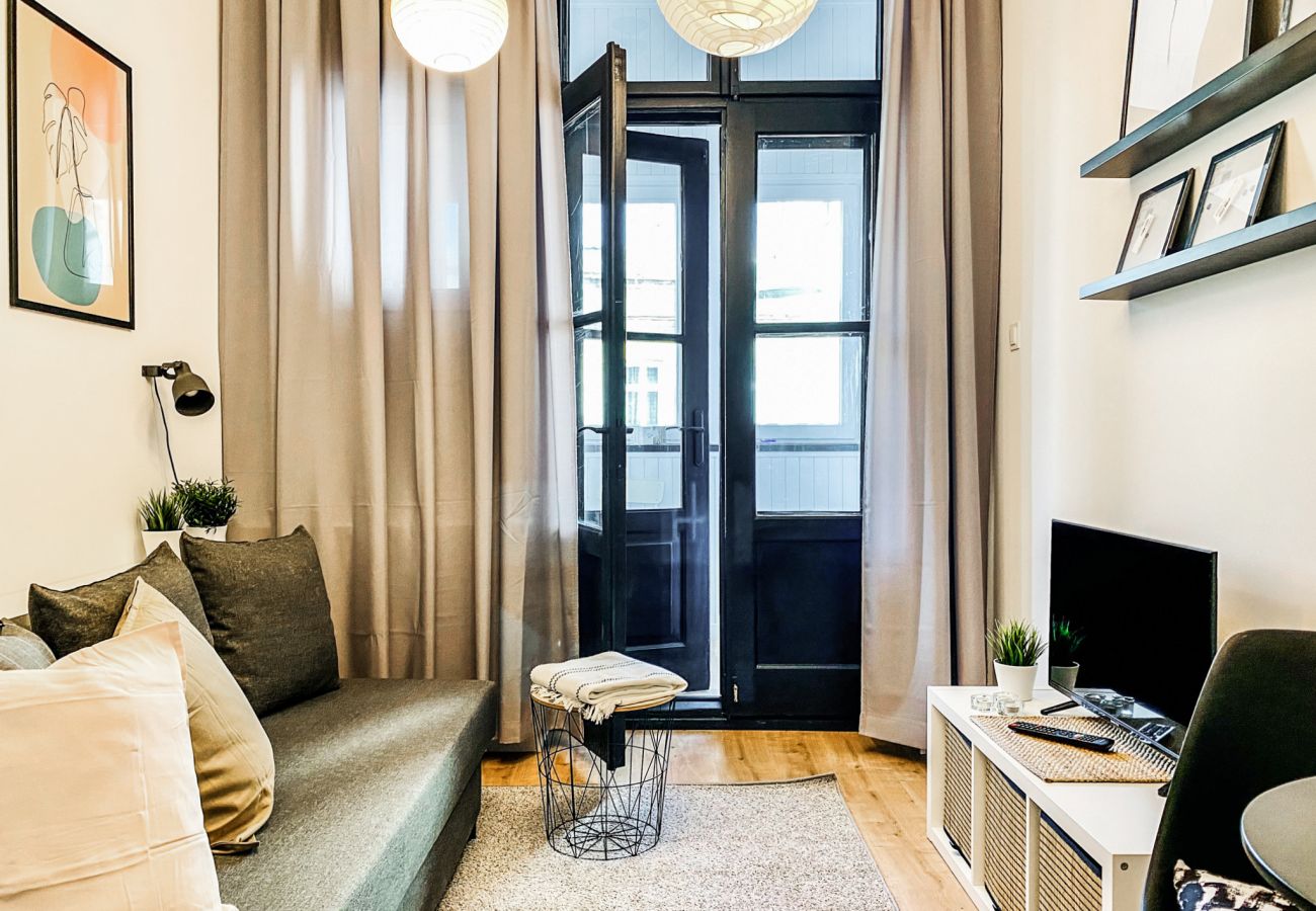 Apartament w Kraków - Duży Apartament 85 m2 dla 8 gości, Stare Miasto, Miodowa