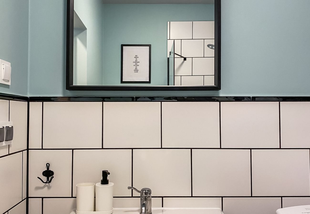 Apartament w Kraków - Duży Apartament 85 m2 dla 8 gości, Stare Miasto, Miodowa