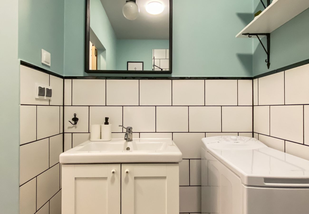 Apartament w Kraków - Duży Apartament 85 m2 dla 8 gości, Stare Miasto, Miodowa