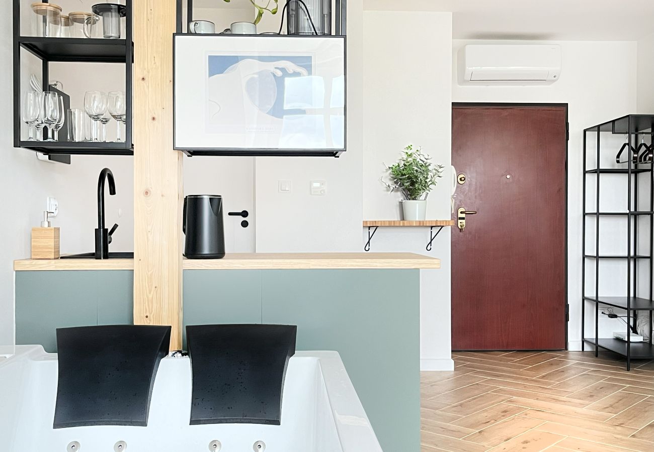 Studio w Kraków - Jacuzzi Premium z klimatyzacją, Rynek Główny, Sobieskiego