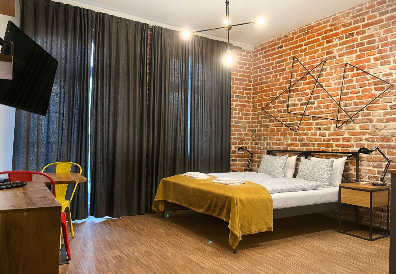 Studio w Kraków - Apartament w świetnej lokalizacji dla par, Różana 11