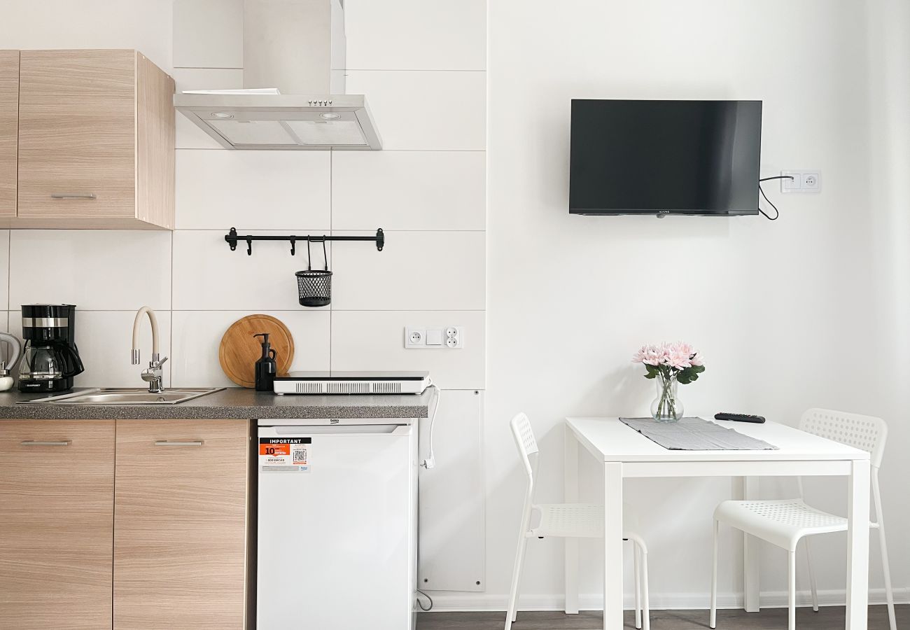 Apartament w Kraków - Duży Apartament 63m² dla rodziny 8 min od Rynku, Zyblikiewicza