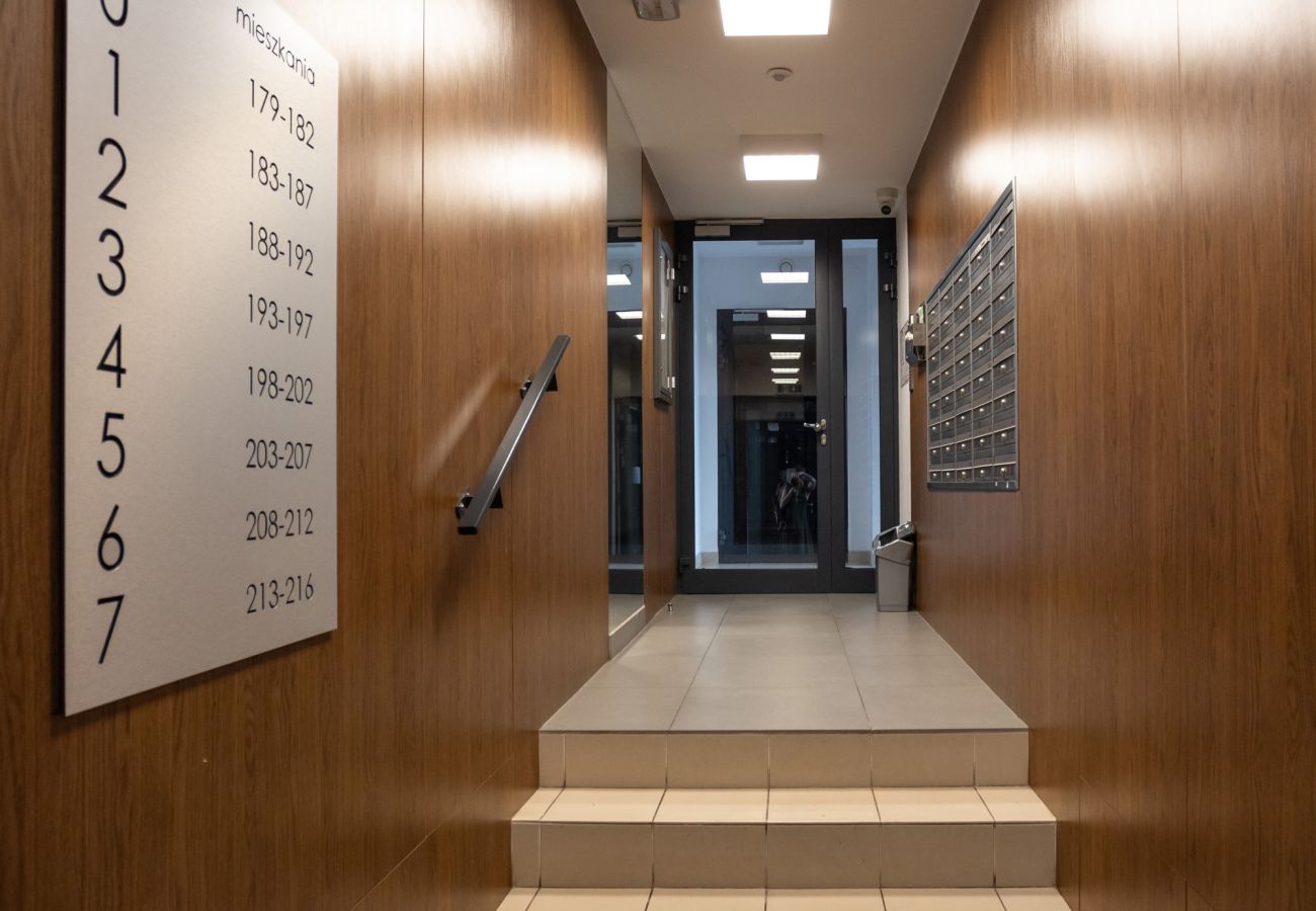 Apartament w Kraków - Piękny Apartament Avia z balkonem w Krakowie