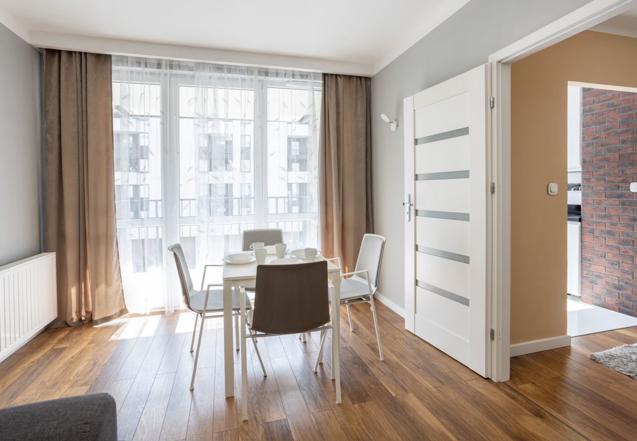 Apartament w Kraków - Piękny Apartament Avia z balkonem w Krakowie
