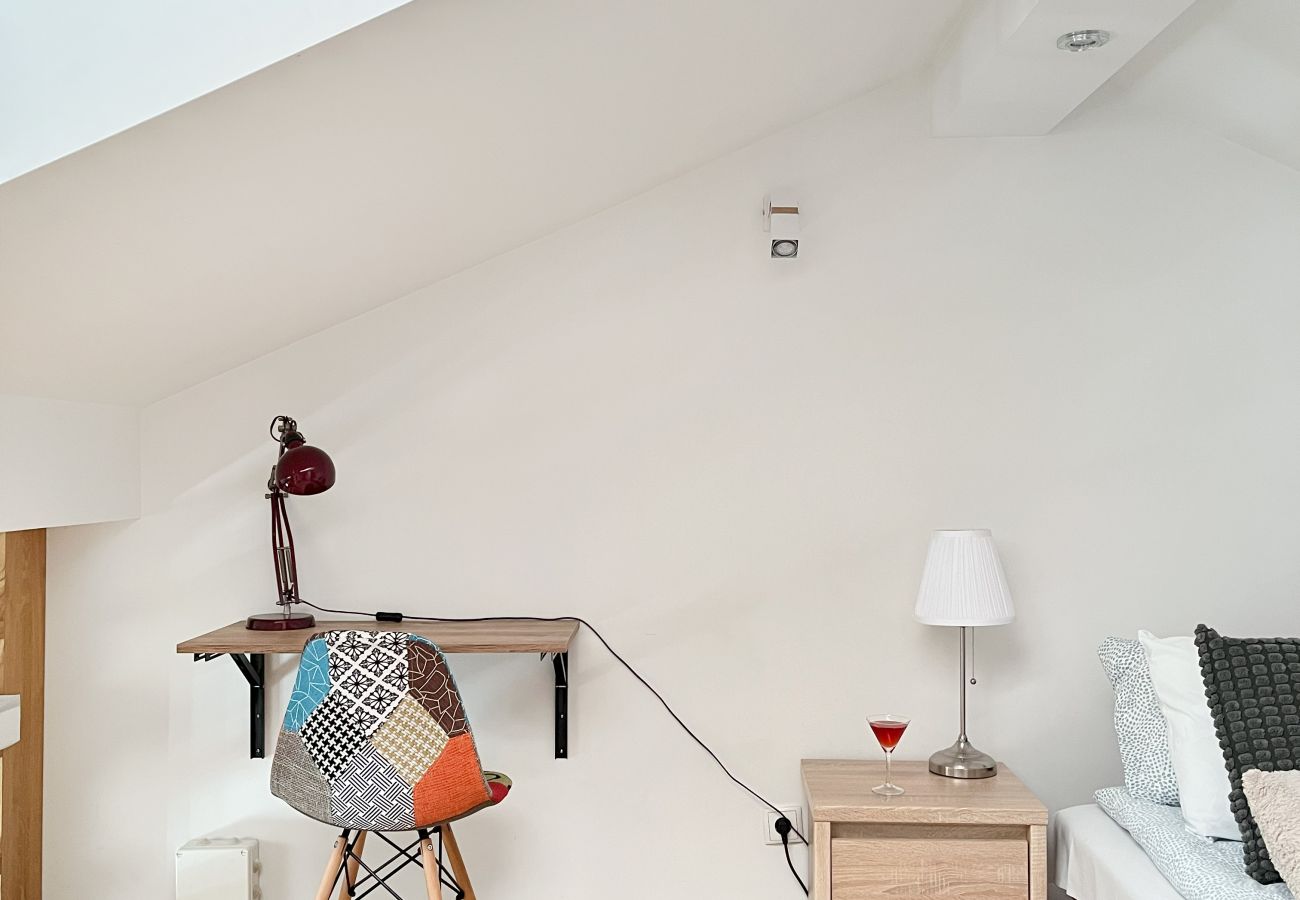 Apartament w Kraków - stachowicza czerNowoczesny Apartament obok Bulwarów Wiślanych, Stachowicza
