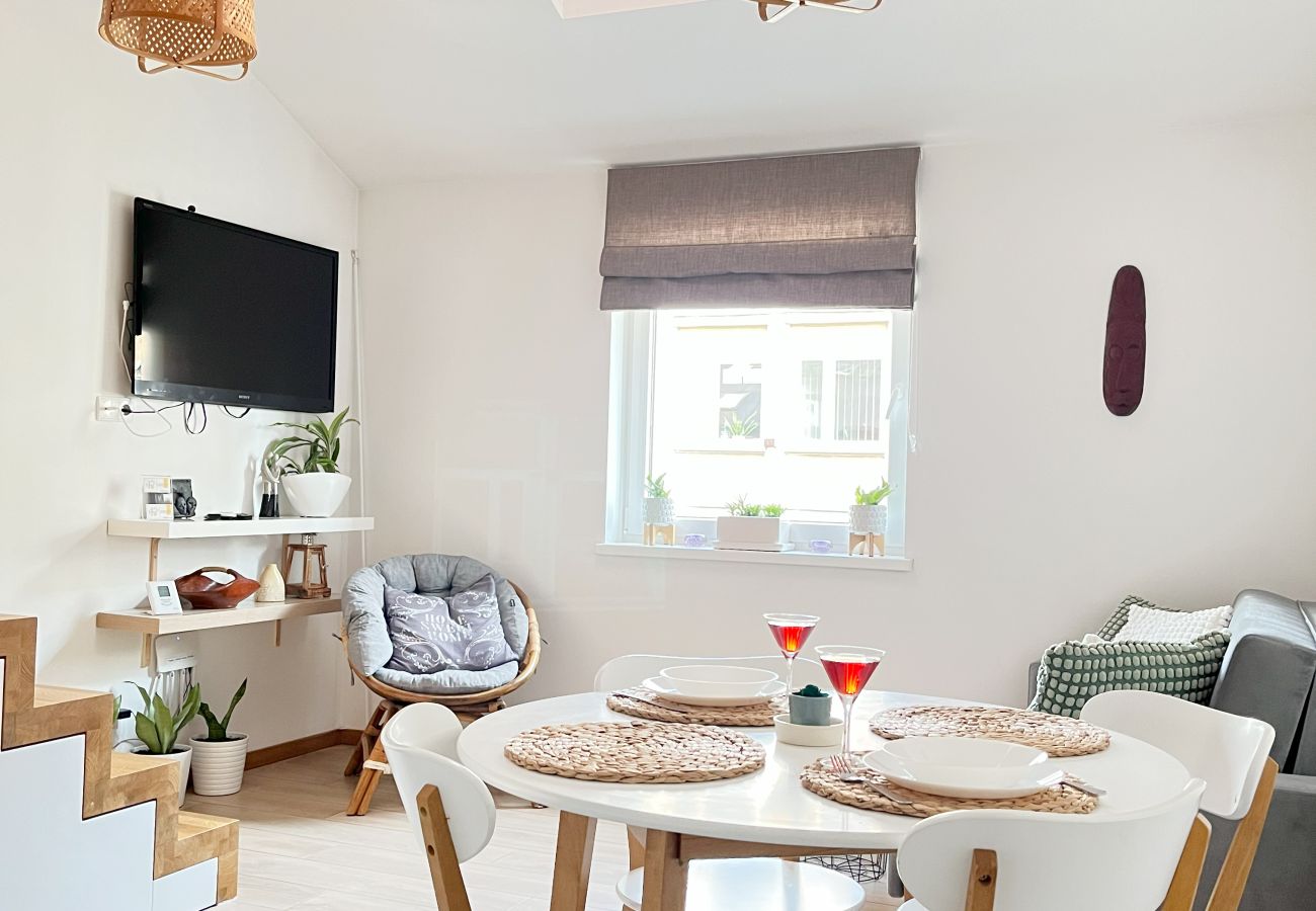 Apartament w Kraków - stachowicza czerNowoczesny Apartament obok Bulwarów Wiślanych, Stachowicza