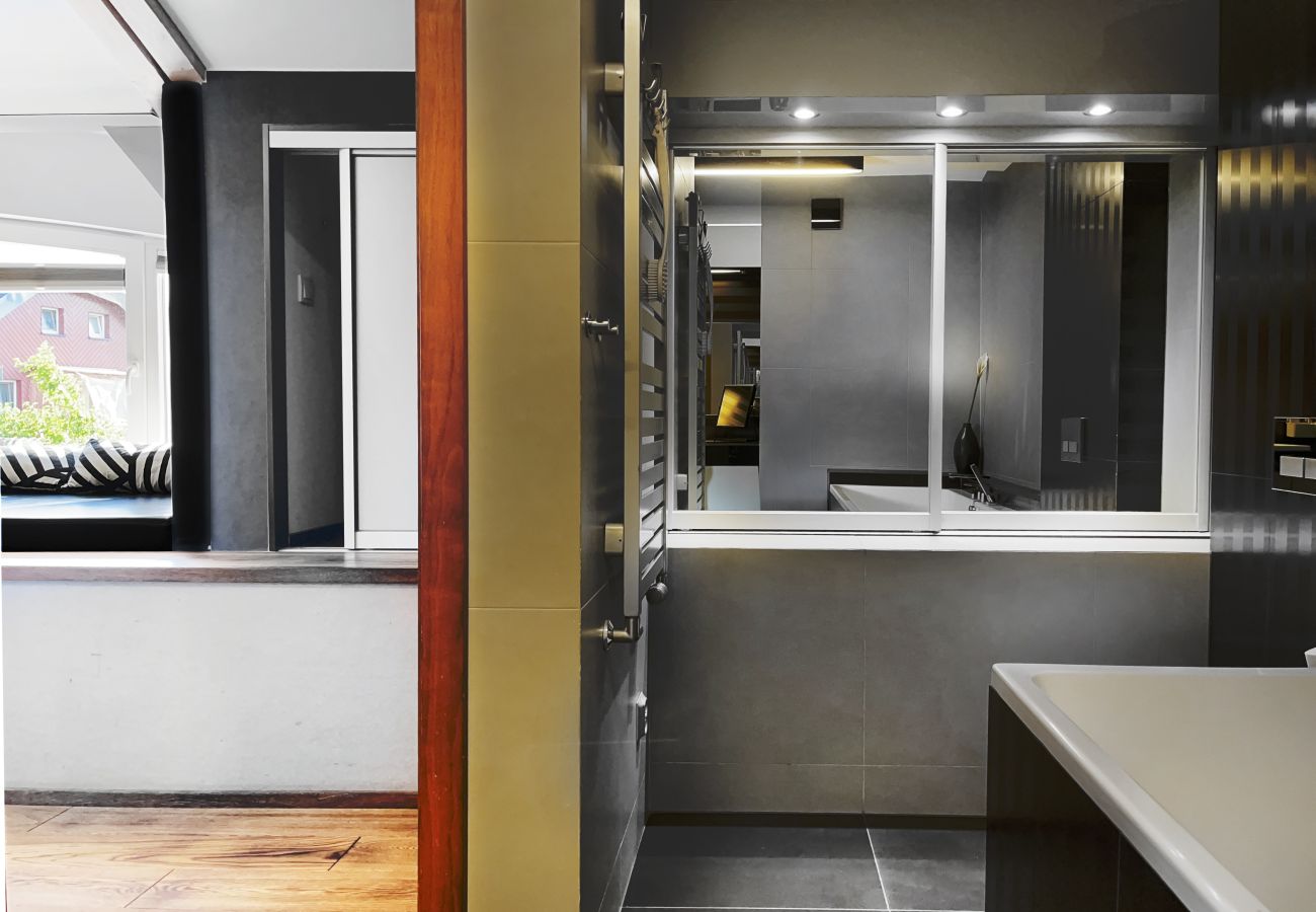 Apartament w Kraków - Apartament z klimatyzacją i parkingiem, Zakrzówek, Pychowicka