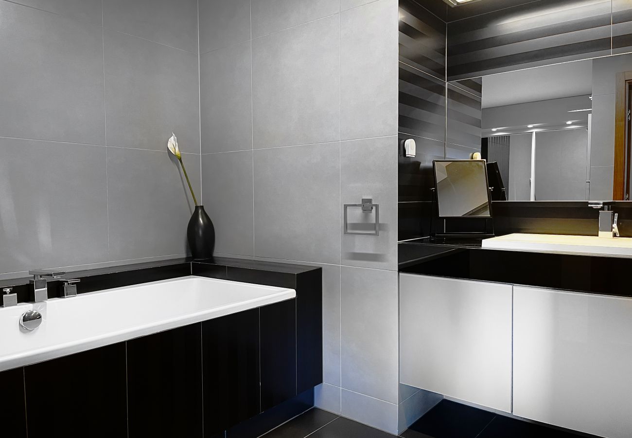 Apartament w Kraków - Apartament z klimatyzacją i parkingiem, Zakrzówek, Pychowicka