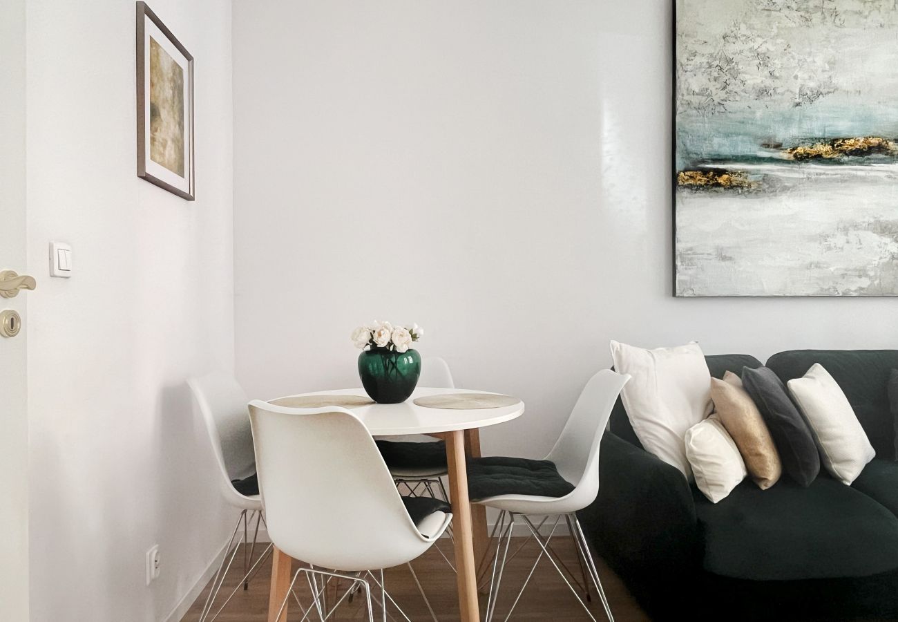 Apartament w Kraków - Uroczy Apartament dla 4 gości na Kazimierzu, Przemyska